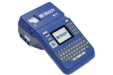 En bærbar Brady M510-skriver.